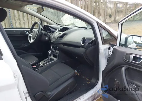 2015 Ford Fiesta Se из США, поврежденный, VIN 3FADP4EJ0FM199892